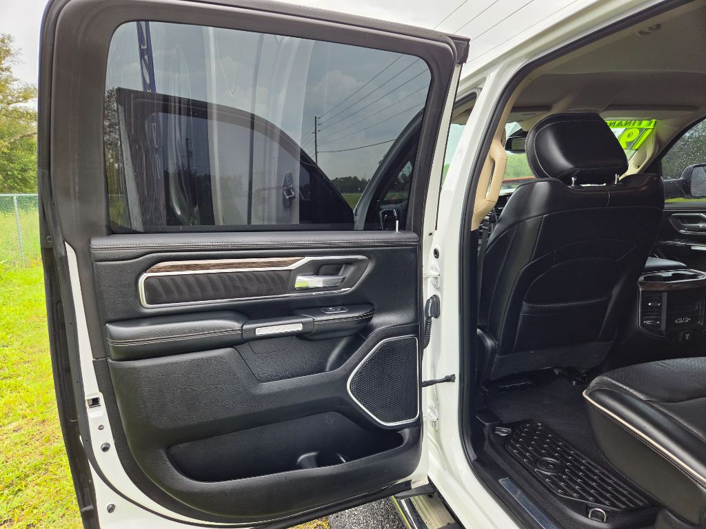 2019 RAM Ram 1500 Pickup Laramie - Photo 10